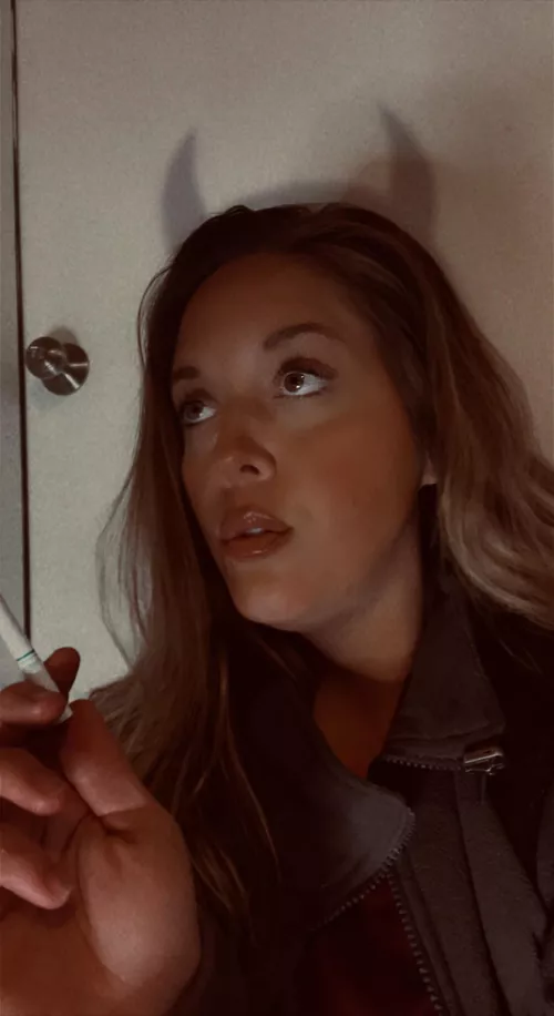 I have seen many a man turn his gold into smoke but I will turn smoke into gold. ⚜️ by Hot_Procedure_2121