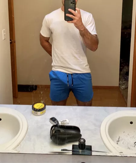 I have to be careful when I go to the gym by sony_couple_94