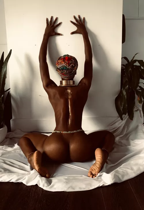 I haven’t had a picture drawn in a while so hopefully this is a good inspiration. Thanks in advance by princesshaze__