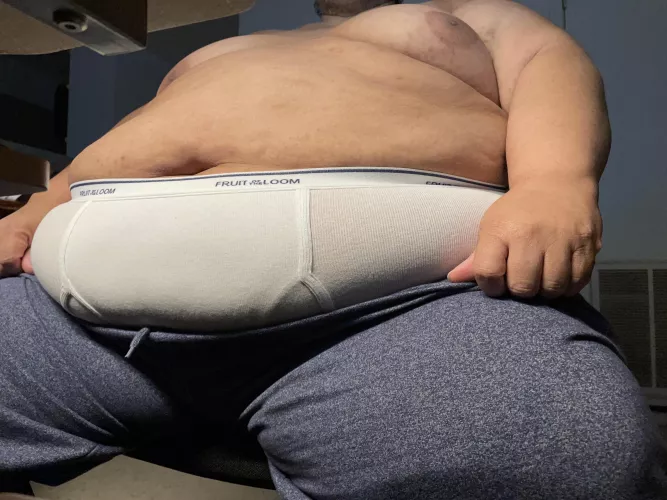 I haven’t posted here in a good while. I started a new work-from-home job a few months ago. Great opportunity to sport that comfy combo - briefs and sweatpants. by CottonBriefsChubby