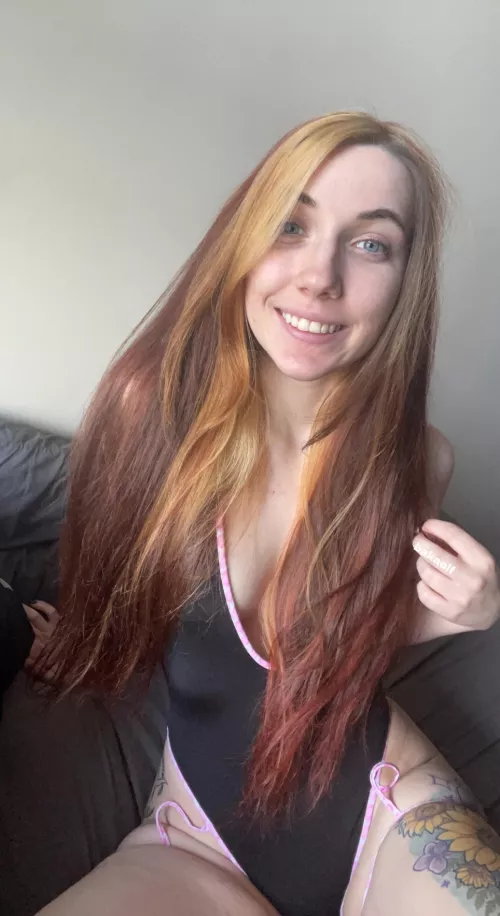 I heard redheads had more fun so I booked a hair appointment by bakaelf_