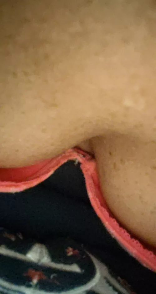 I heard staring at a woman's chest for 10 minutes a day is great for you health.. by grneyetenn