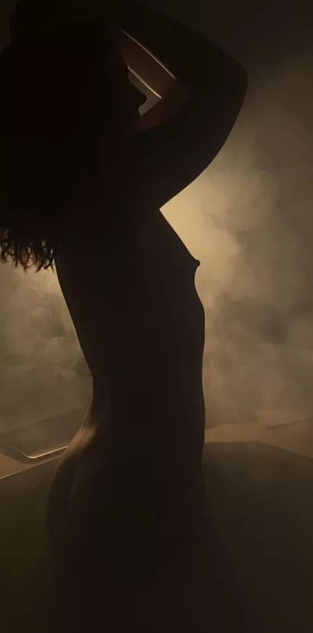 I heard thighs make the best earmuffs 😈 by stickiesweetsam