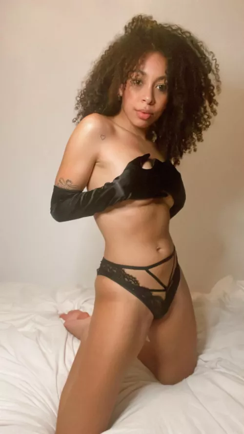 I heard you asked for a petite curly girl, so here I am by Misscharlierose