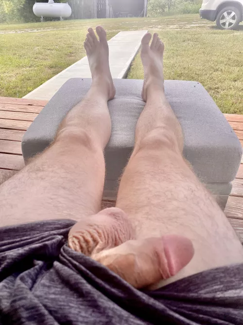 I heard you boys like feet here. by VAgay81