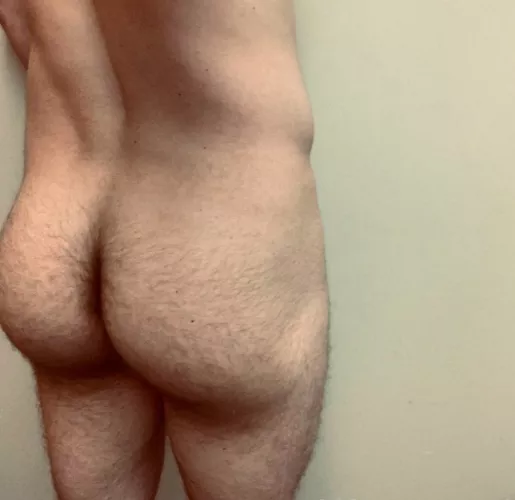 I heard you like big butts by thenakedotter