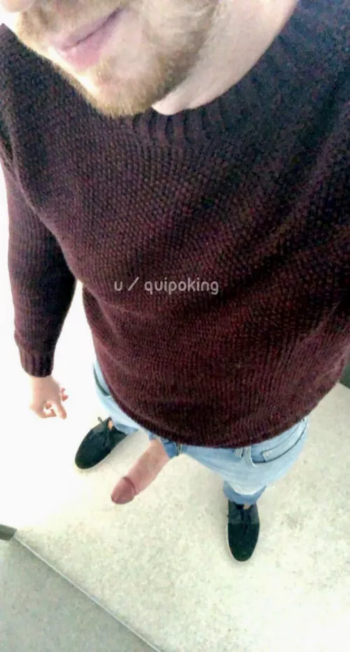 I hope a smile is welcome here. by Quipoking