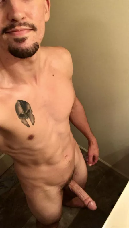 I hope everyone is having a great sunday😇 by Legend215