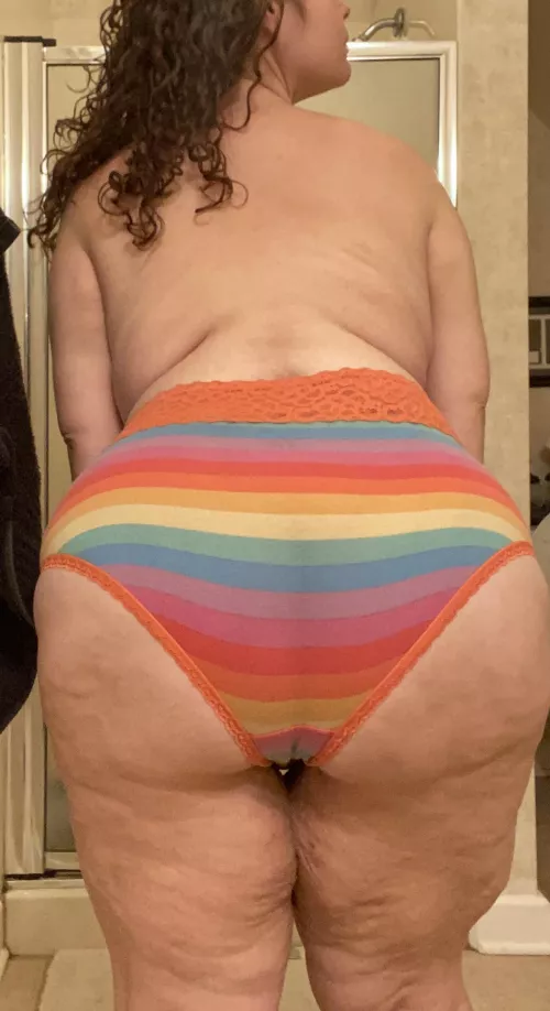 I hope I can ‘brighten’ up your day! by M0mmy_Knows_Best