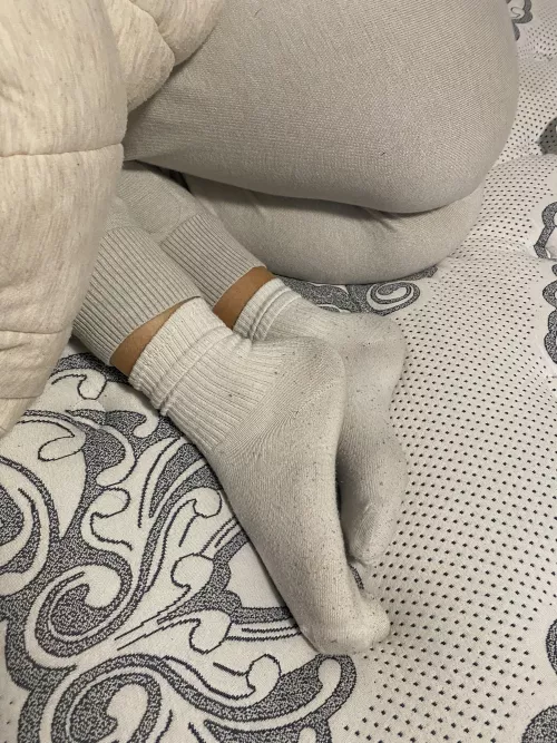 I hope this is your favourite angle of my feet! Canadian girl 🇨🇦🇨🇦