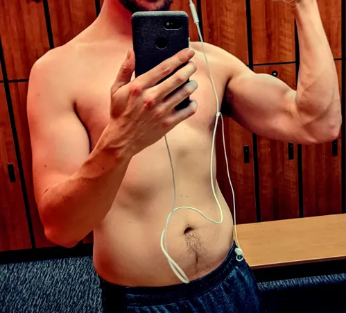 I hope two arms are okay too by jsgtpepper