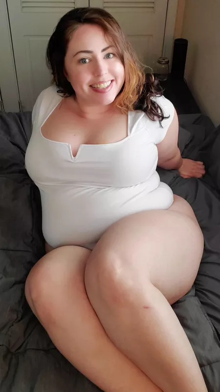 I hope you have a great Saturday! I can't wait to party tonight! by xkatiexkattx