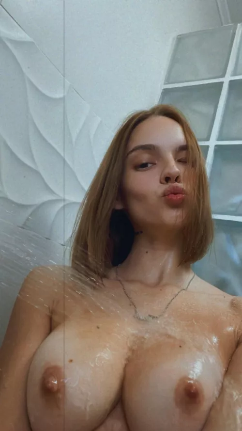 I hope you like my natural tits by bebuby