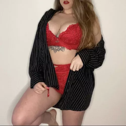 I hope you like red! by Amberpink__