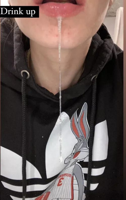 I hope you swallow by Creamyqueen669