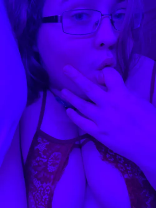 I hope you think I’m cute 😅 by goddesskarma3