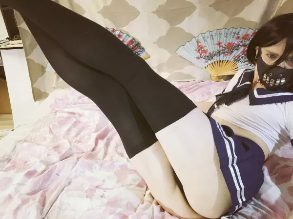 I hope you will support my legs honey😉 by Fap_Paw