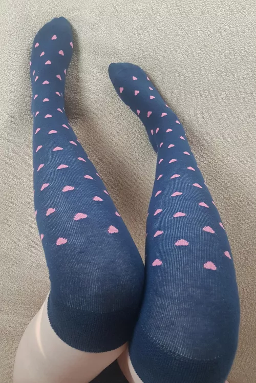 i hope your eyes have some hearts in them, too ❤️ by lighthousechan