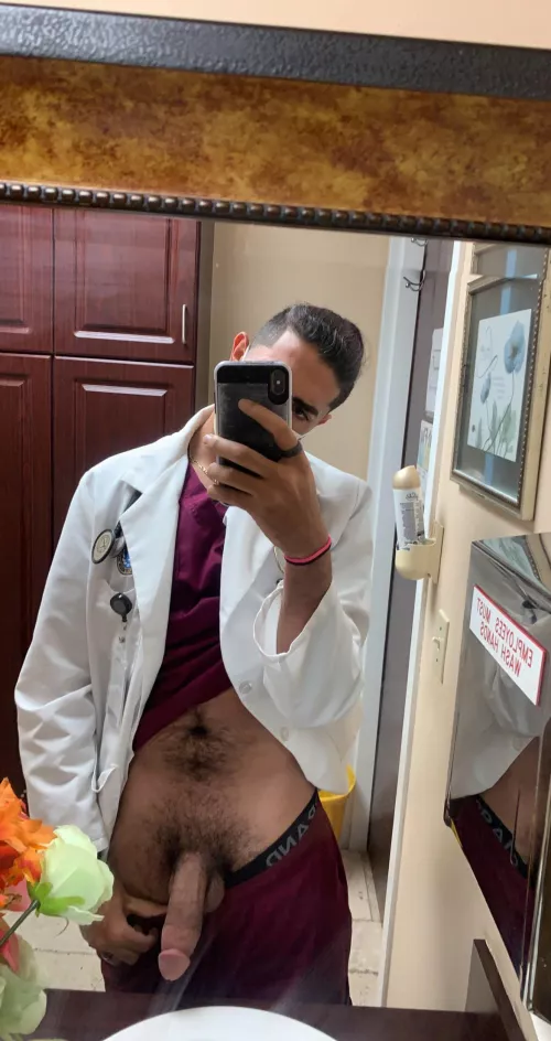 I hope you’re all thankful for your healthcare workers by unflippable_pancake