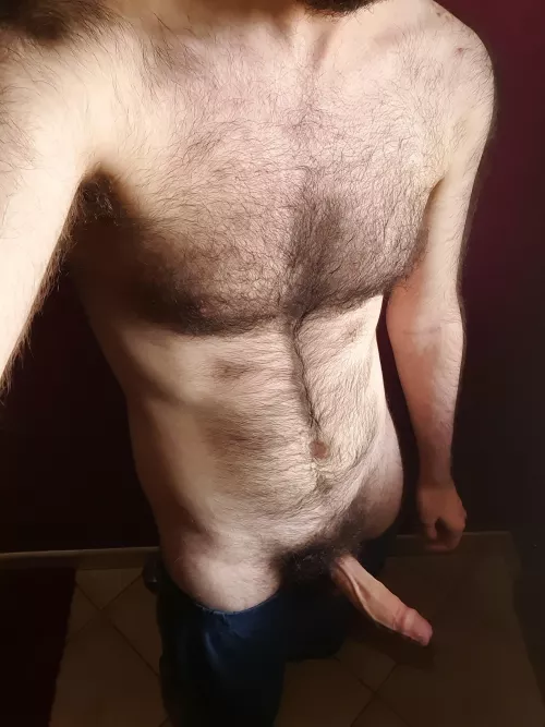 I hope you're having a good day 😁 also here's a nude by rblue3