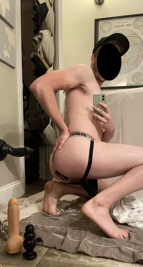 I just can’t get enough! by goldenboi88