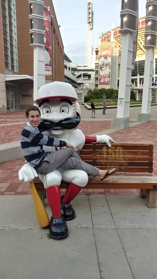 I just feel safe in his arms 💕⚾ by 420blazeit360daze