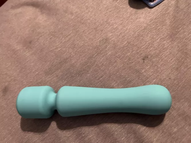I just got my first vibrator so blow this up to see me cum by butt_cutie