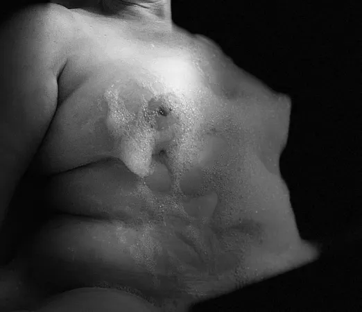 I just love a bubble bath... by jely5