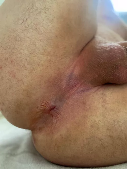 I just want someone to lick it by Aussieman87