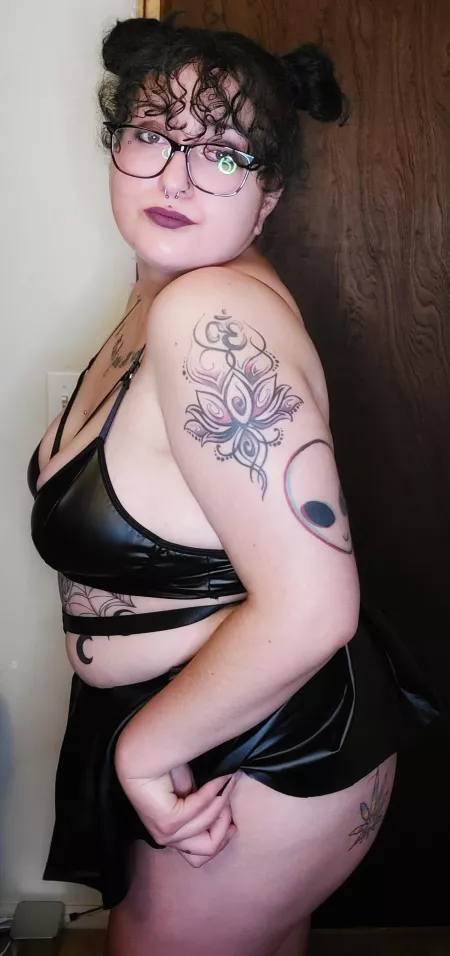 I just want to dominate somebody while wearing this. by platonicgirl69420