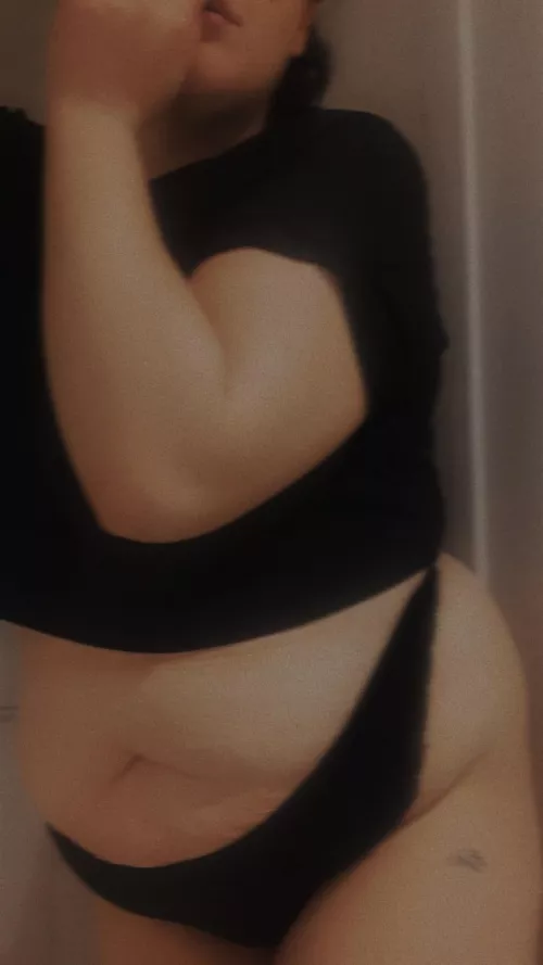 I just want your hands all over me by Elemenop1