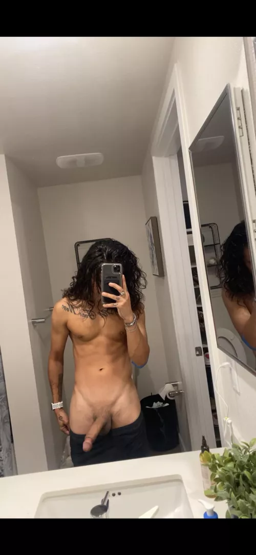 I just wish someone would walk in the bathroom while I’m like this and joins me for some fun😏 by AlternativeSweaty381