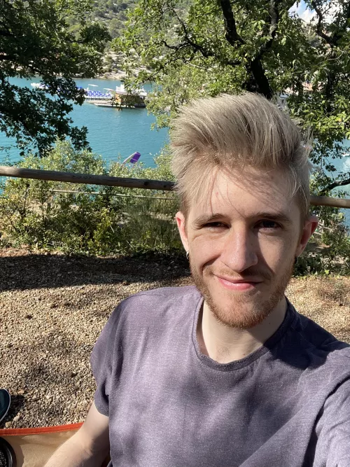 I keep chickening out of my first post, but not this time. Have a great day, everyone x by Jason4579