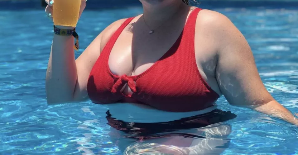 I know I’m chubby but someone has to want all this by beatitup88