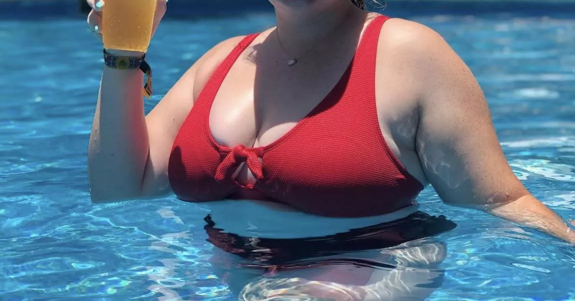 I know I’m chubby but someone has to want all this posted by beatitup88