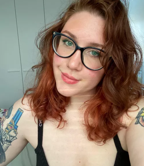 I know I'm not nude, but it's a fixable issue, don't you think? 😏 by northernhush