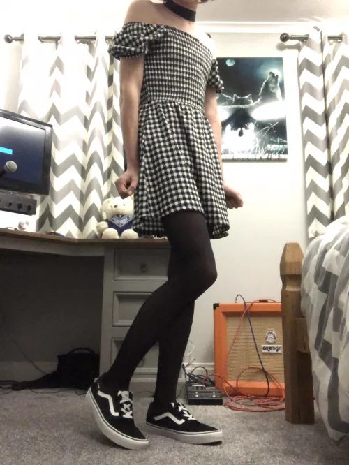 I know it’s femboy Friday, but can an enby get some attention? Also first time wearing a skirttt >W< by ItsEthanJR