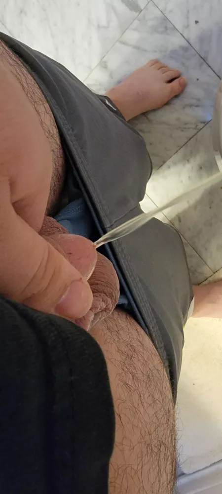 I know its smaller than yall used to but i swear its average XD by HornyDreki