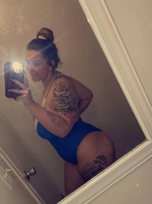 I know some of you needed a side view of me☺️ by TaylorK420