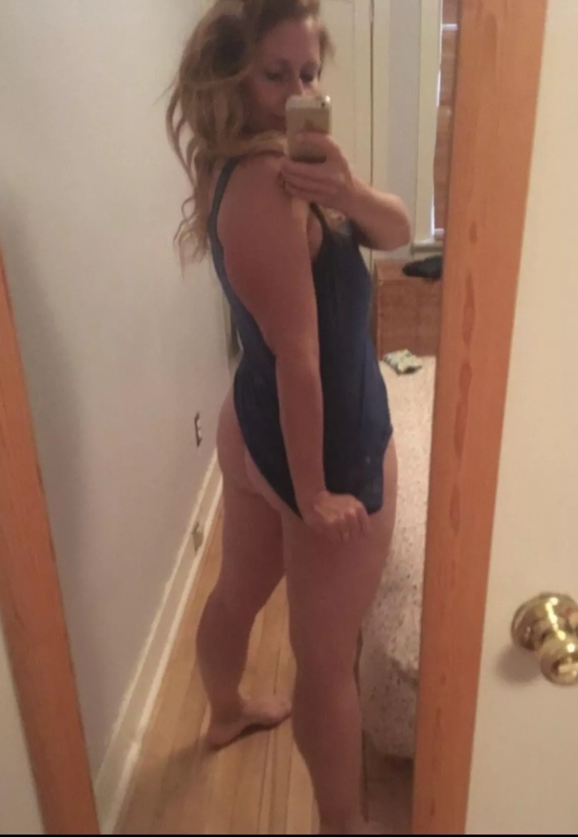 I know still a little tame, but I like to tease! 💋 48F posted by Lindzbeez