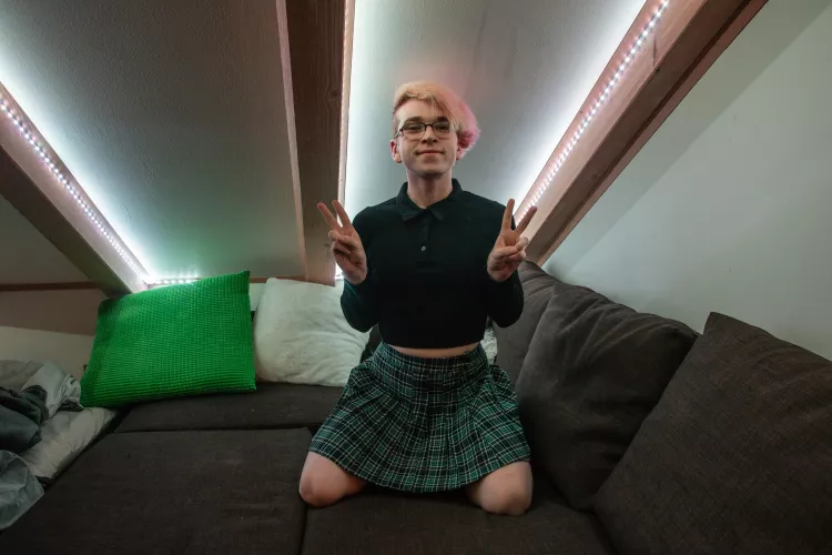 I know this is gonna flop, but am I a good school girl? by OcramsKitten