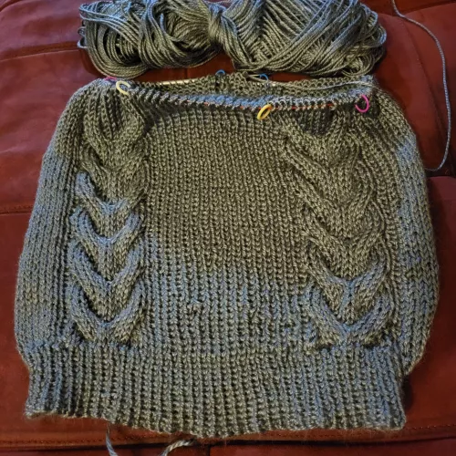 I know this is not the point of this sub at all but I still want to show off the VKS I'm knitting. by Knitsune