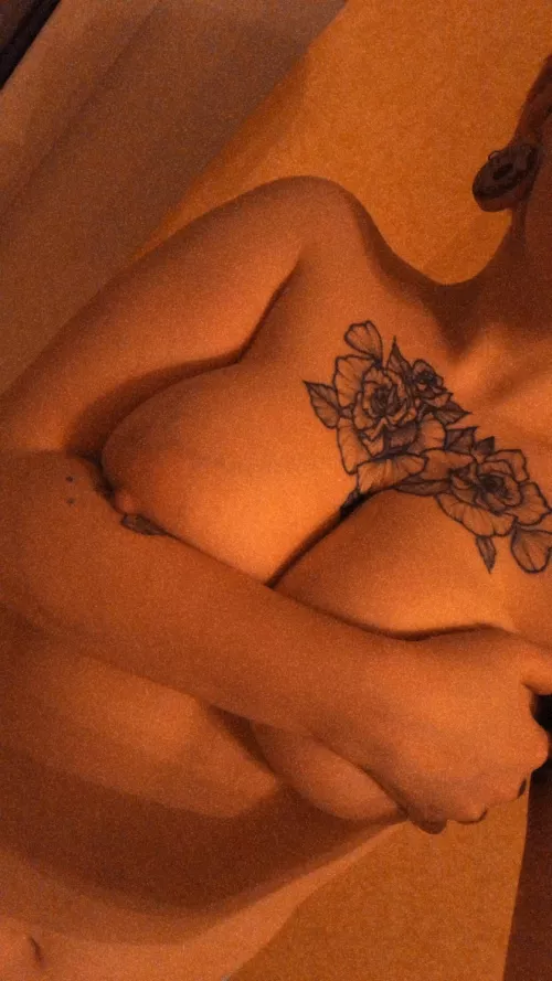 I know you all love my boobs