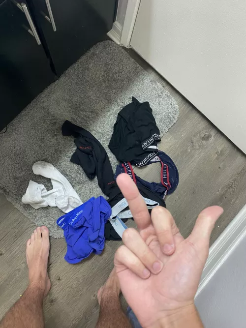 I know you boys can’t resist