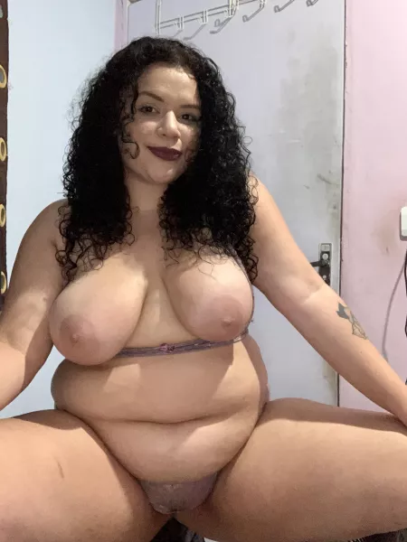 I know you like a naughty chubby girl by brunamodollo