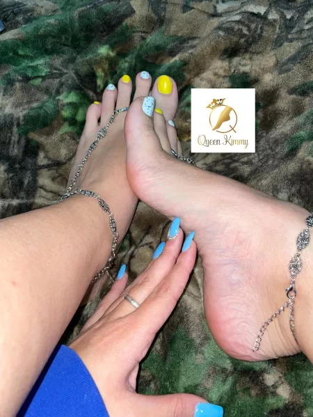 i know you’re drooling over my size 11s😉 don’t deny it😈 by kimmy323