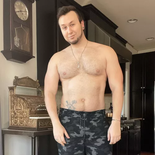 I like carbs, reality tv, and dogs. ❤️ by OhJesusGross_