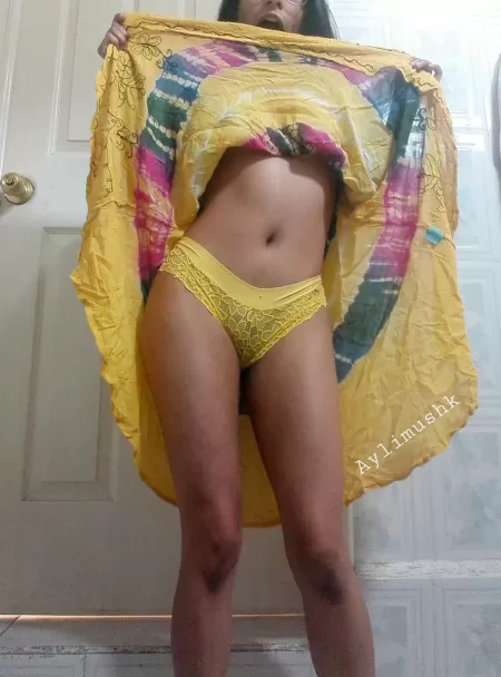 I like dresses that make easy to show off my panties. by aylimushk