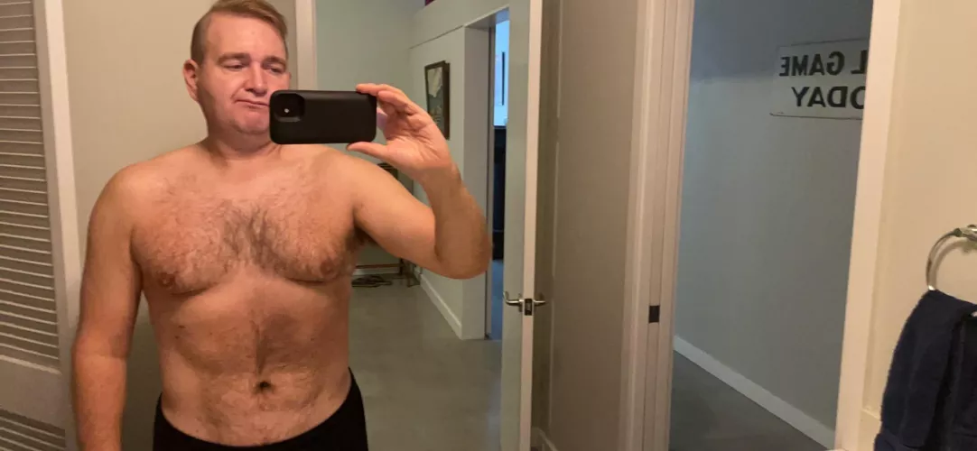 I like how drinking dehydrates you and knocks off a pound or two for shameless pics by atxthrowawayatx