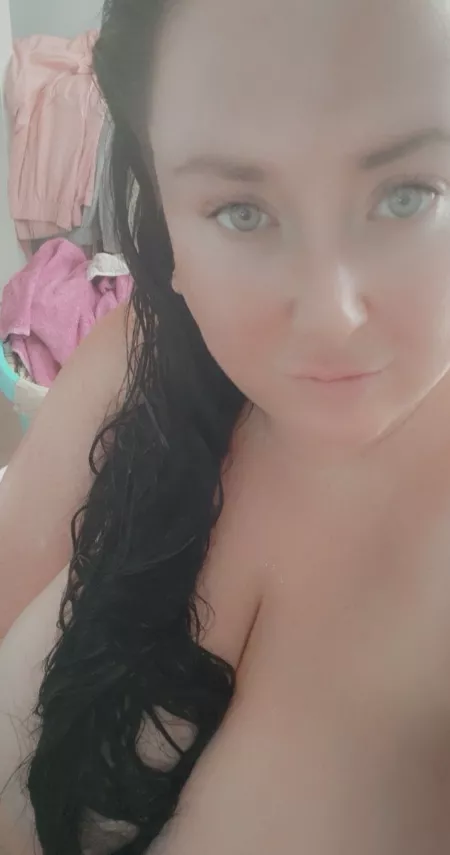 I like it pulled!! by curvyme66